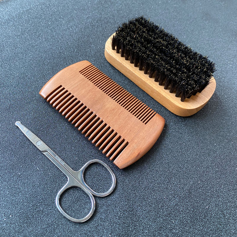 Mens Grooming Travel Kit - Set Perawatan Jenggot Pria, Sikat Jenggot,
